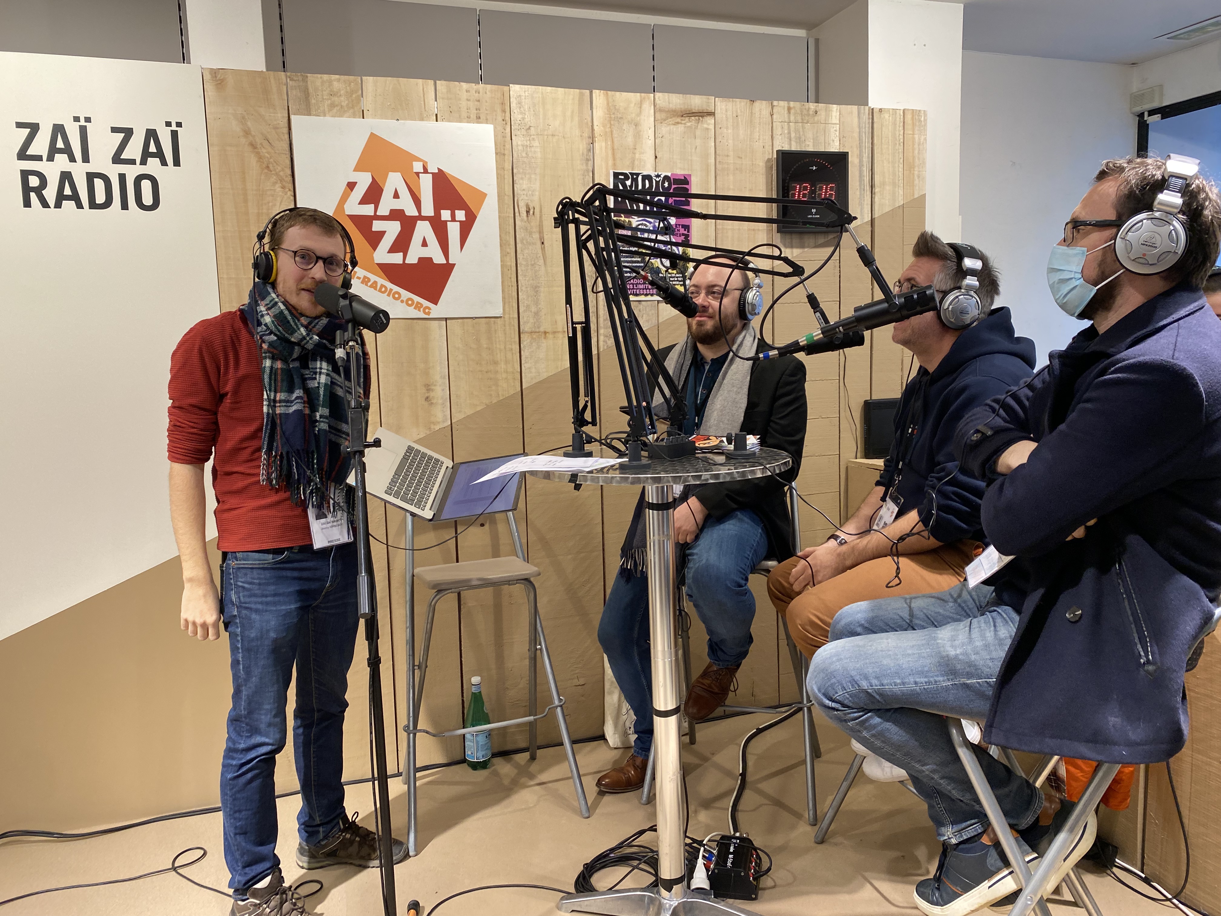 Angoulême 2024 - Choses vues : ActuaBD passe sur les ondes de radio ZaïZaï