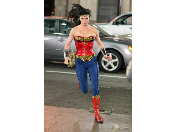 Wonder Woman, cette série que vous ne verrez pas