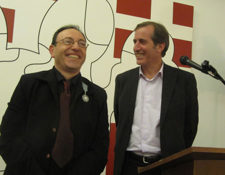 Le dessinateur israélien Michel Kichka, chevalier des Arts et des Lettres