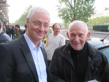 Maurice Rosy à l'inauguration de l'exposition Tillieux hier à la galerie Maghen