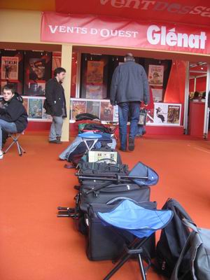 Le Salon du Livre part en guerre contre les trafiquants de dédicaces !