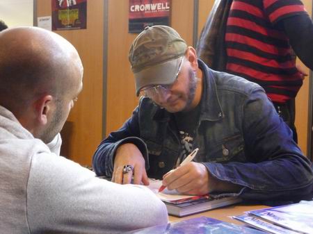 Angoulême 2014 : pendant ce temps sur le stand d'Akileos....