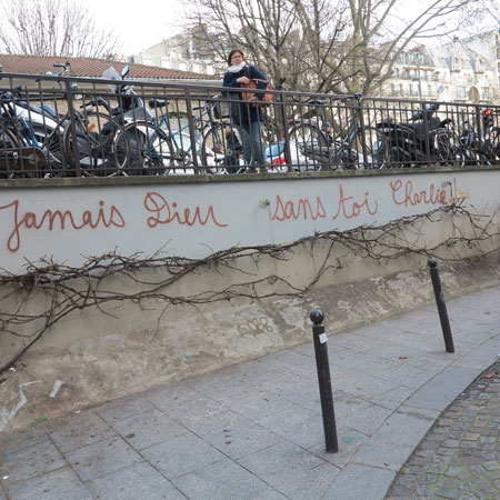 Les plus beaux slogans pour Charlie Hebdo
