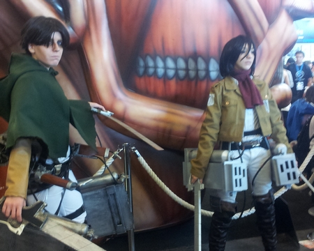 Japan Expo 2013 - Titanesque promo pour l'attaque des Titans chez Pika