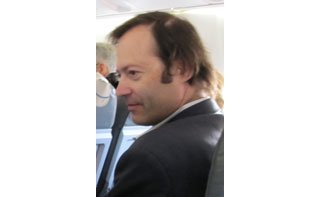 Jean-Claude Götting : "Loustal a développé une manière très originale d'associer le texte et le dessin"