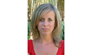 Johanna Sebrien ("Crimes de papier") : " La mémoire collective a besoin de se réconcilier avec ses fantômes."