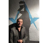 Emmanuel Pierrat (à propos de l'expo Corto Maltese au Musée de la franc-maçonnerie) : " Le but est de donner à relire une œuvre qui n'a été décryptée que par des initiés jusqu'ici."