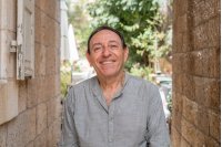 Michel Kichka : « Les ennemis de la liberté de la presse aujourd'hui, ce sont les multimilliardaires qui contrôlent les médias » [INTERVIEW]
