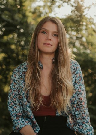 Estelle Lévêque : « L'immigration, ça vient chambouler toute une vie » [INTERVIEW]