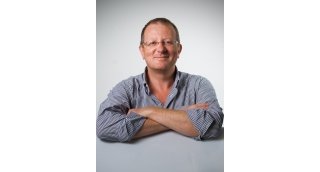 Thierry Tinlot ("Omaha Beach, le 6 juin 1944") : « Toute la difficulté pour l'auteur, est d'arriver à s'effacer derrière le sujet. »