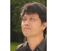 Jung (<i>Approved for Adoption</i> 2/2) : « Je veux faire la paix avec l'enfant que j'étais. »