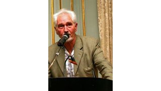 Francis Groux (Président et Fondateur du Festival d'Angoulême) : « On vous propose la plus grande librairie de BD du monde ! »