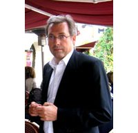 Hachette entre dans le capital de Delcourt ?