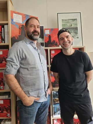 Tristan Roulot et Mikaël (« Sœurs des Vagues ») : « C'est l'histoire d'un village sans horizon… »