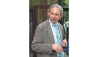 Les sourdes angoisses de M. Nick Rodwell