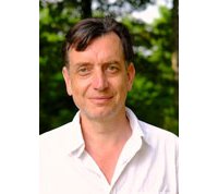 « Mettre en question le récit national » : entretien avec Sylvain Venayre autour d'une histoire de France réflexive en bande dessinée 