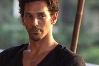 Actualité de Largo Winch : Tomer Sisley rempile pour un troisième film en 2021 tandis qu'une exposition à la Cité de l'économie est consacrée au héros milliardaire à Paris cet automne