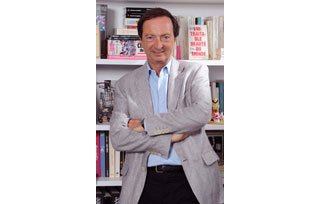 Michel-Édouard Leclerc : « La surproduction dont le marché du livre pâtit va trouver sa soupape dans le numérique. »