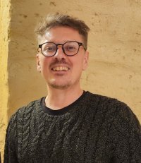 Aleksi Briclot : portrait d'un Frenchy touche-à-tout, du jeu vidéo aux comics de l'univers Marvel [PODCAST]