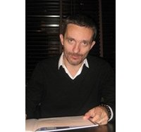 Jérôme Salle : "Largo Winch est un héros qui conserve des côtés ordinaires qui le rendent touchant".