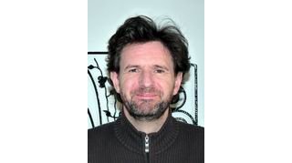 Vincent Dugomier ("Hell School") : "Malgré son interdiction légale, une forme de bizutage latent est présent dans toutes les cours d'école."