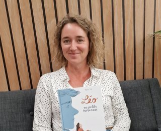 Mayana Itoïz (Léo en petits morceaux) : « Dans ce livre, j'ai cherché à trouver un équilibre entre la fiction et la réalité, entre moments et émotions vécus tout au long de cette histoire familiale. » [INTERVIEW]