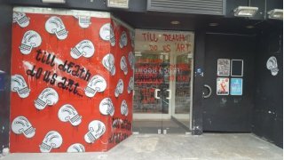Elisa Huberty (galerie Huberty & Breyne) : "Pour Joachim, transposer sa technique venant du street art sur des toiles était un défi"