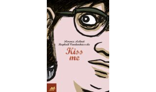 Kiss Me - Florence Molinet & Raphaël Vandendriessche - Le Cycliste