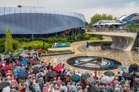 L'ouverture du Avengers Campus à DisneyLand Paris s'est déroulée sous la pluie entre applaudissements et tensions.
