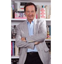 Michel-Édouard Leclerc : « La surproduction dont le marché du livre pâtit va trouver sa soupape dans le numérique. »