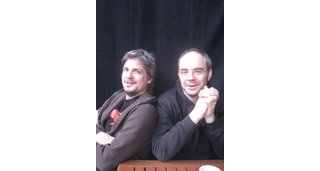 Bannister & Nykko (<i>Les Enfants d'ailleurs</i>) : « Nous abordons des événements très durs dans notre série pour la jeunesse ! »