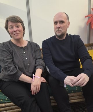 Natacha Sicaud (Le Cocon) : « Ce fil invisible entre deux sœurs résiste au temps, à l'enfermement, à tout. » [INTERVIEW]