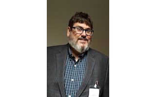 Paul Dini : "Je pense que les représentations de la violence et de la mort doivent avoir un sens..."