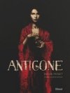 Antigone : la tragédie de Sophocle trouve un nouvel interprète avec Régis Penet