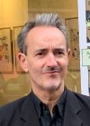 Hugues Labiano célèbre ses 30 ans de carrière avec une exposition rétrospective [PODCAST]