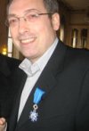 Guy Delcourt, Chevalier dans l'Ordre national du Mérite