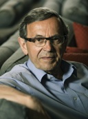 Jean-Yves Mollier (historien de l'édition) : « La dédicace, si elle peut générer des revenus annexes, elle n'est pas négligeable… »