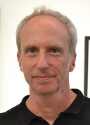 Miles Hyman dans une exposition intime et plurielle à la Galerie Huberty-Breyne à Bruxelles