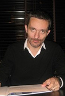 Jérôme Salle : "Largo Winch est un héros qui conserve des côtés ordinaires qui le rendent touchant".
