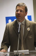 Angoulême 2011 : Gilles Ciment reconduit à la direction de Cité de la BD et de l'Image 