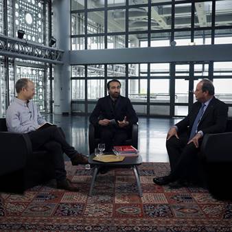 "La BD dans la Cité" : lancement d'un cycle de conférences sur la place de la BD dans la vie politique, François Hollande en est le premier invité