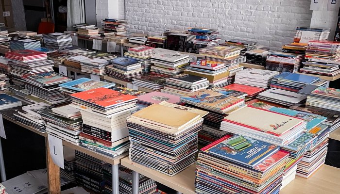 Bruxelles : Vente caritative aux enchères de 5800 bandes dessinées 
