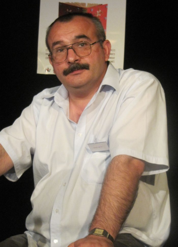 Dodo Niţǎ : "En Roumanie, la BD est publiée essentiellement dans la presse"