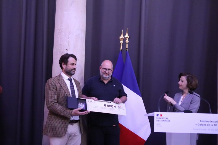 Au Ministère des Armées, la bande dessinée prend du galon