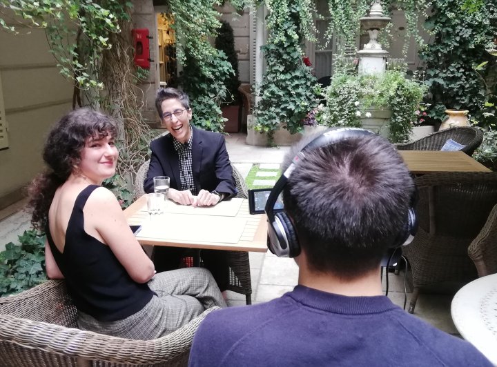 Retour sur Alison Bechdel : c'est qui cette "inconnue underground" ? [VIDEO]