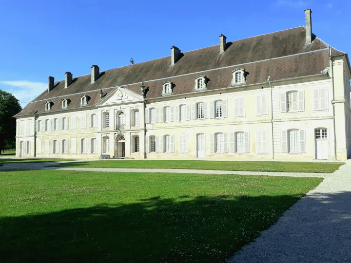 La Galerie Arts Factory célèbre ses 25 ans au Centre d'art contemporain de l'Abbaye d'Auberive
