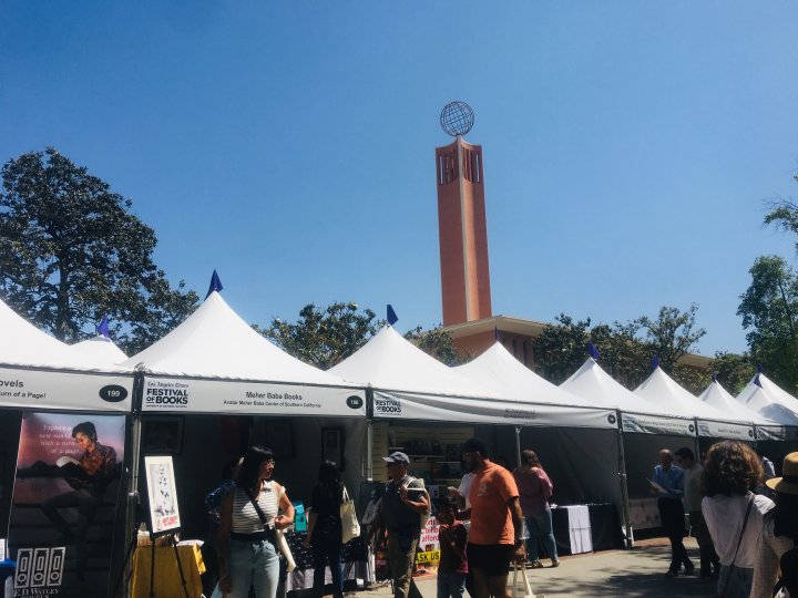 Los Angeles, un festival, des BD, et des punks à chien