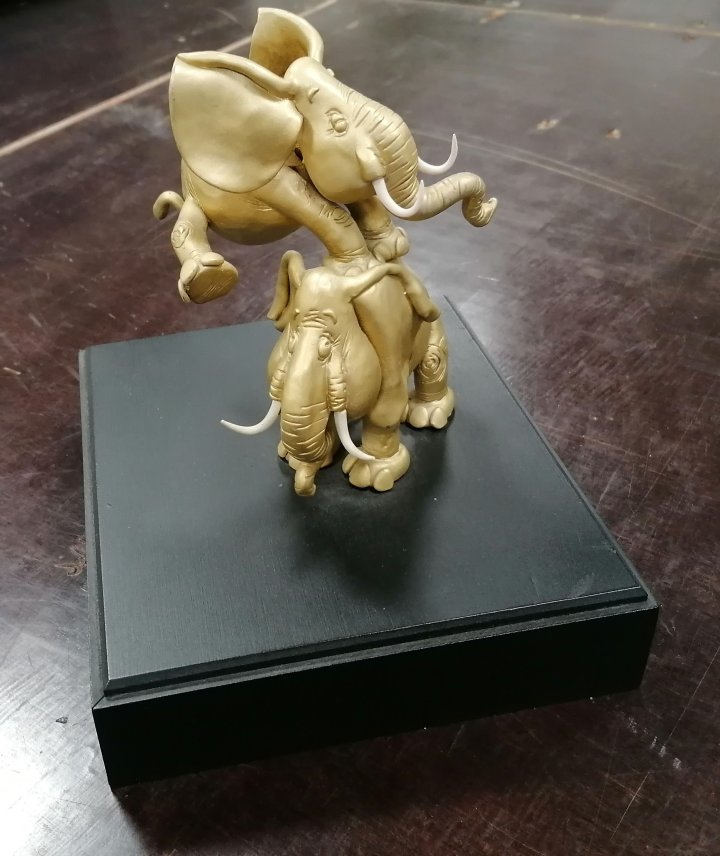 46e Festival de la bande dessinée Chambéry Savoie - Les éléphants d'or 